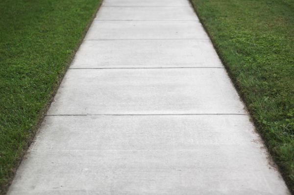 Cost of Concrete Walkway Replacement in Heber City